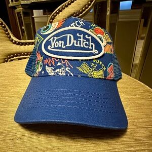 NWT Von Dutch Trucker Hat - Rare Style